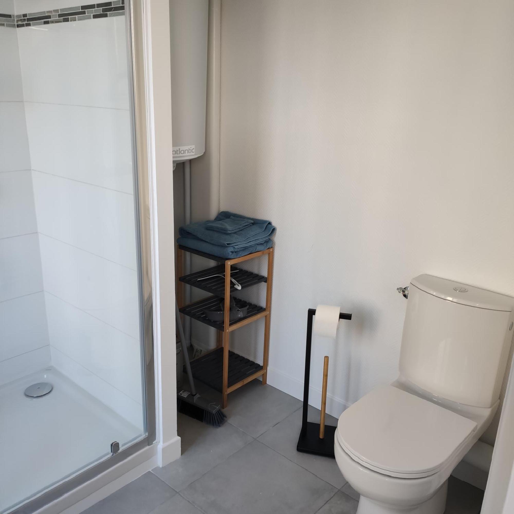 Appartement Cosy Avec Place De Parking Privee Le Mans Exterior foto