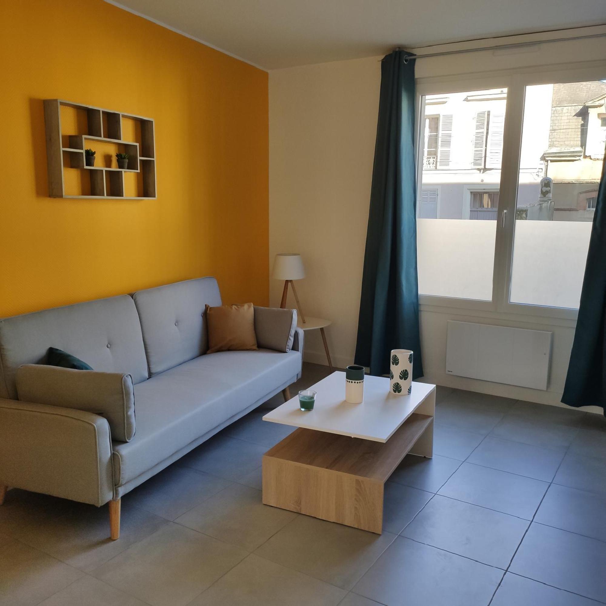 Appartement Cosy Avec Place De Parking Privee Le Mans Exterior foto
